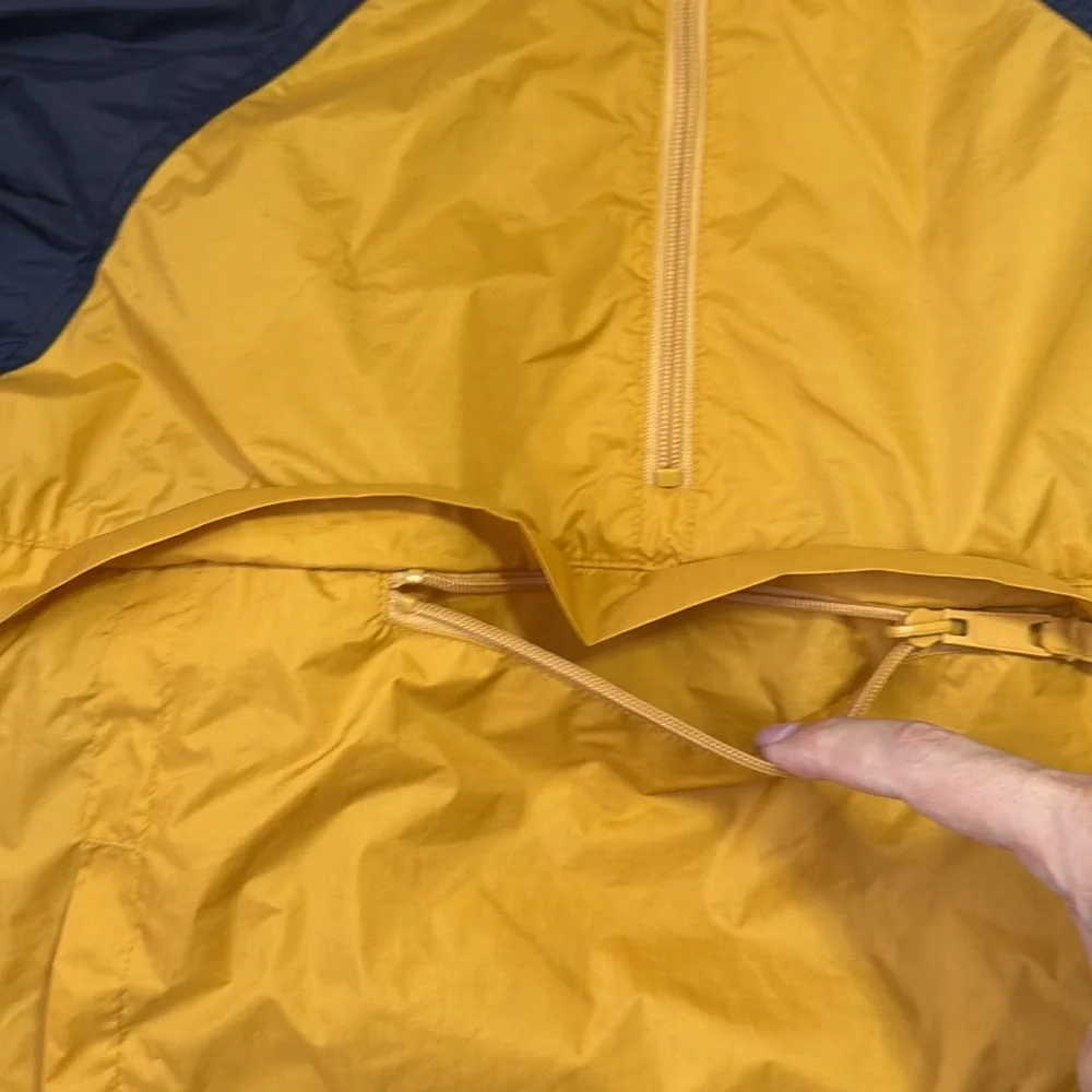 The Children’s Place navy gold hoodie jacket boys small waterproof windbreaker